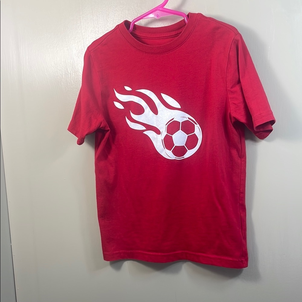 Wonder Nation Boys Red Soccer Graphic T-Shirt Flaming Ball Size S 6-7 BW10103781